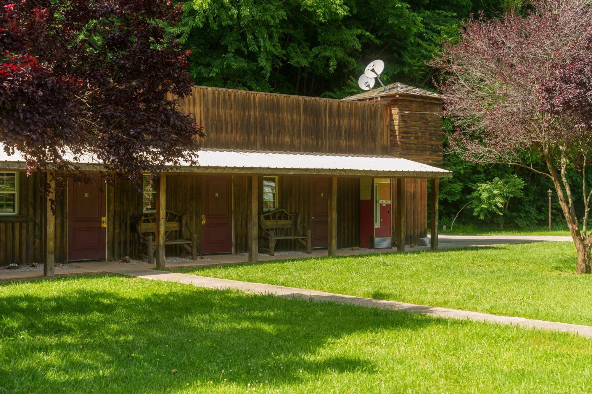 Seneca Pines Lodge Seneca Rocks Extérieur photo